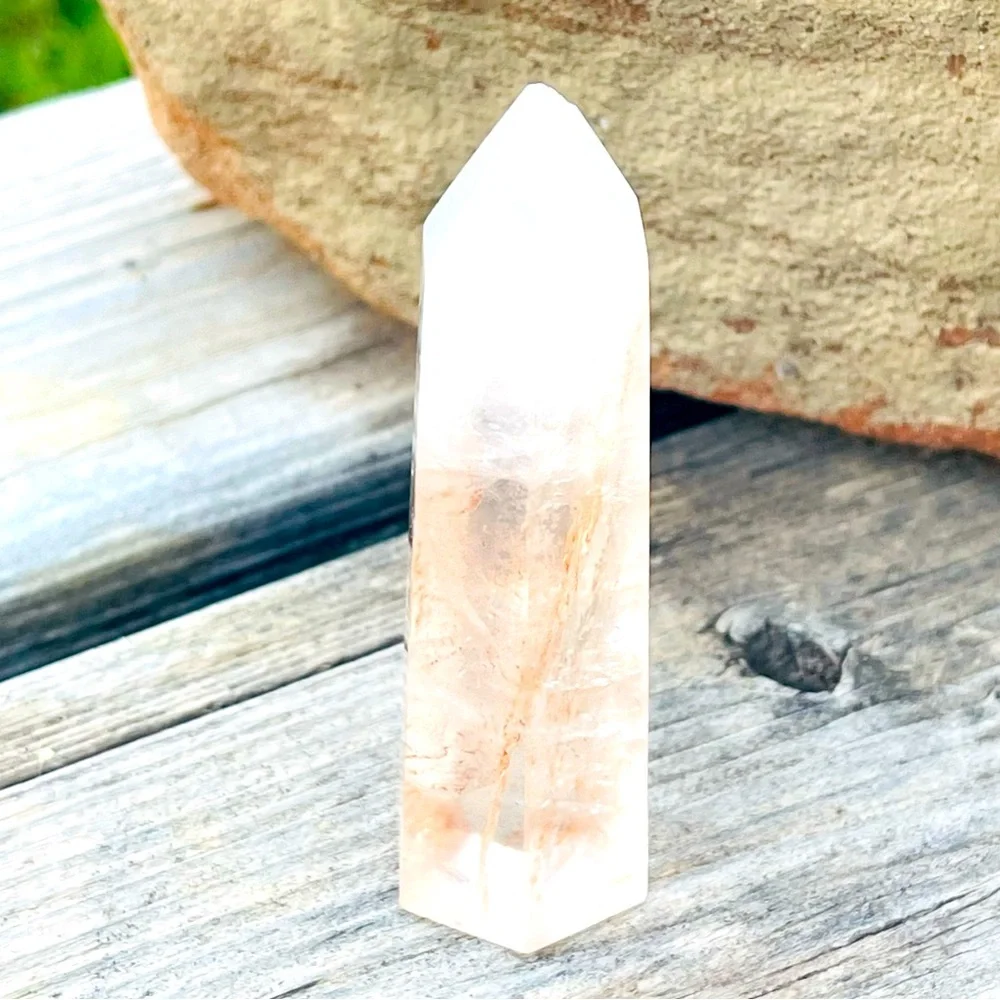 New Natural Rare Ferruginous Quartz Crystal Clear Red Line Small Tower Stone